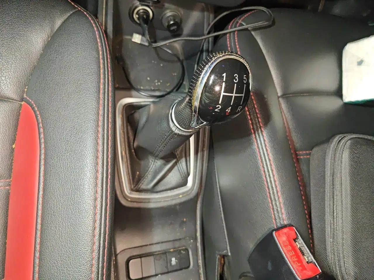 Haval H1 2015 1.5L Manual Luxury Model — миниатюра 15