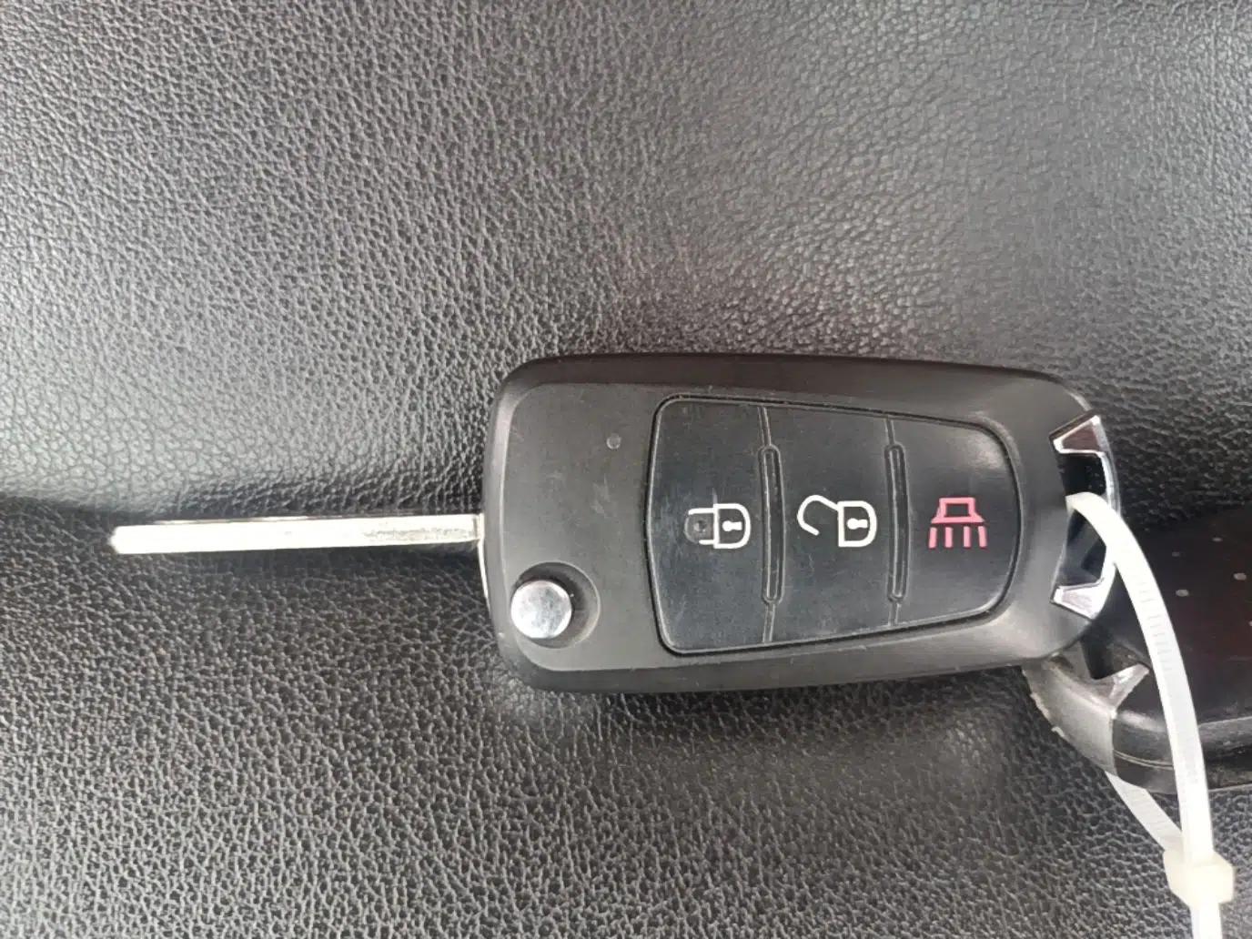 Haval H1 2016 Blue Label 1.5L Manual Luxury Model — миниатюра 12