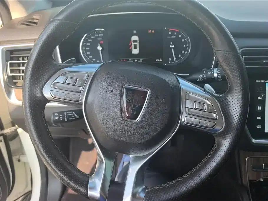 Roewe RX8 2019 30T Intelligent Internet Four-Wheel Drive Supreme Edition — миниатюра 15