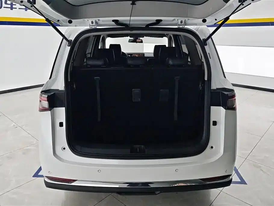 Wuling Jiachen 2022 1.5T CVT Smart Luxury Edition — миниатюра 4