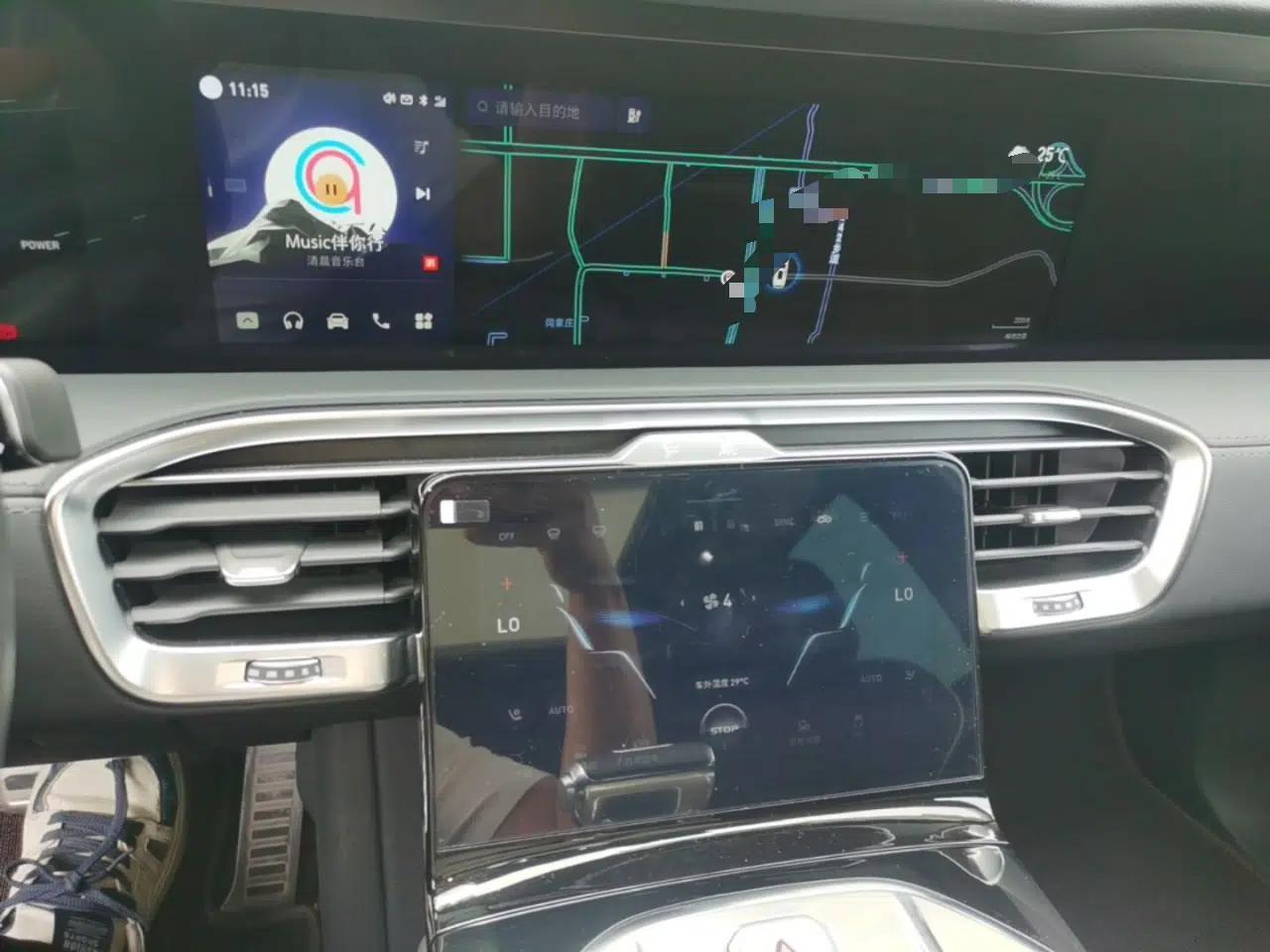 Hongqi E-HS9 2021 460 km Range Flagship Edition 7-Seater — миниатюра 16