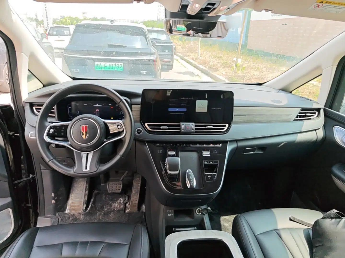 Hongqi HQ9 PHEV 2024 2.0T Four-Wheel Drive Business Edition — миниатюра 13