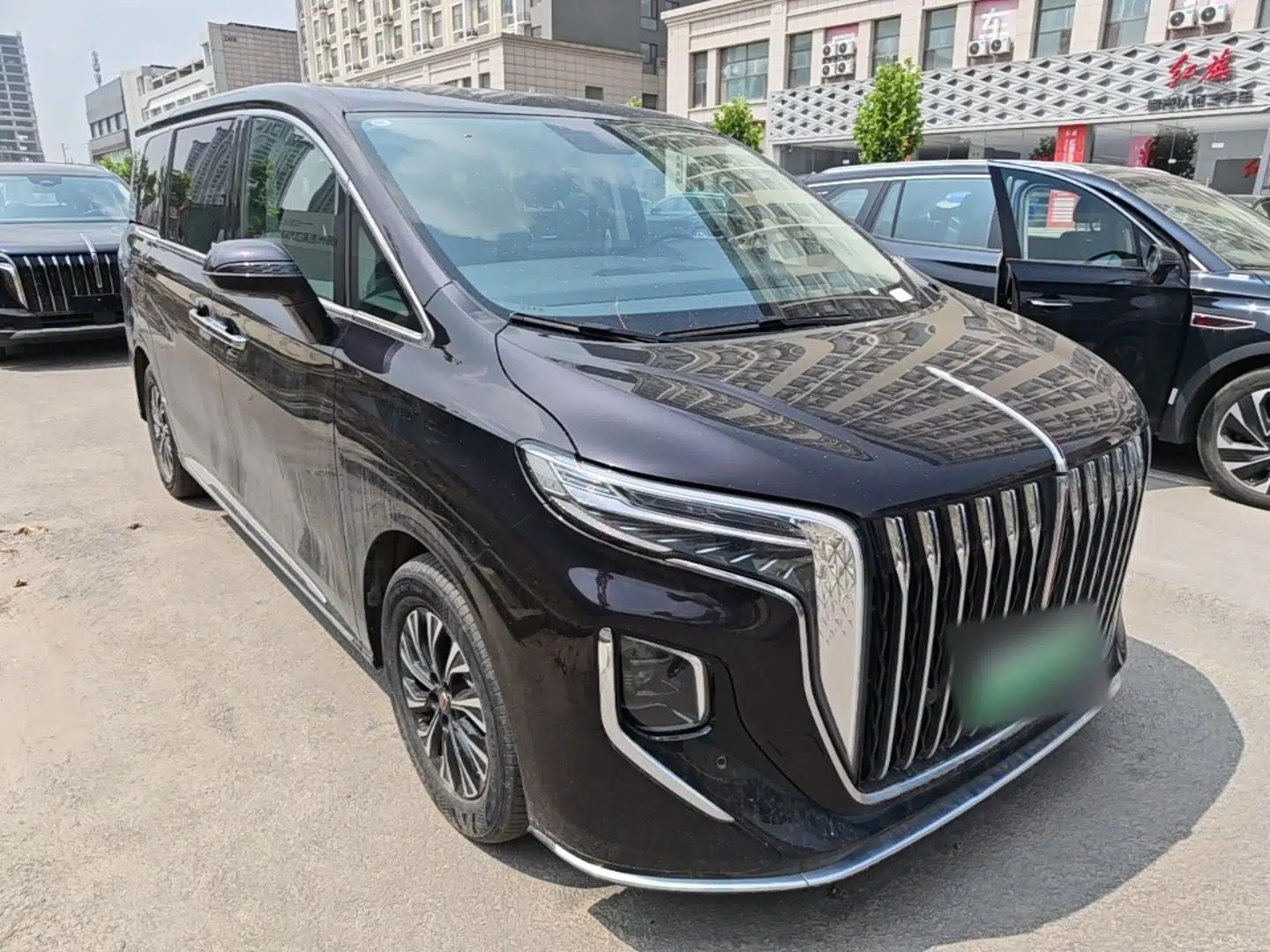 Hongqi HQ9 PHEV 2024 2.0T Four-Wheel Drive Business Edition — миниатюра 3
