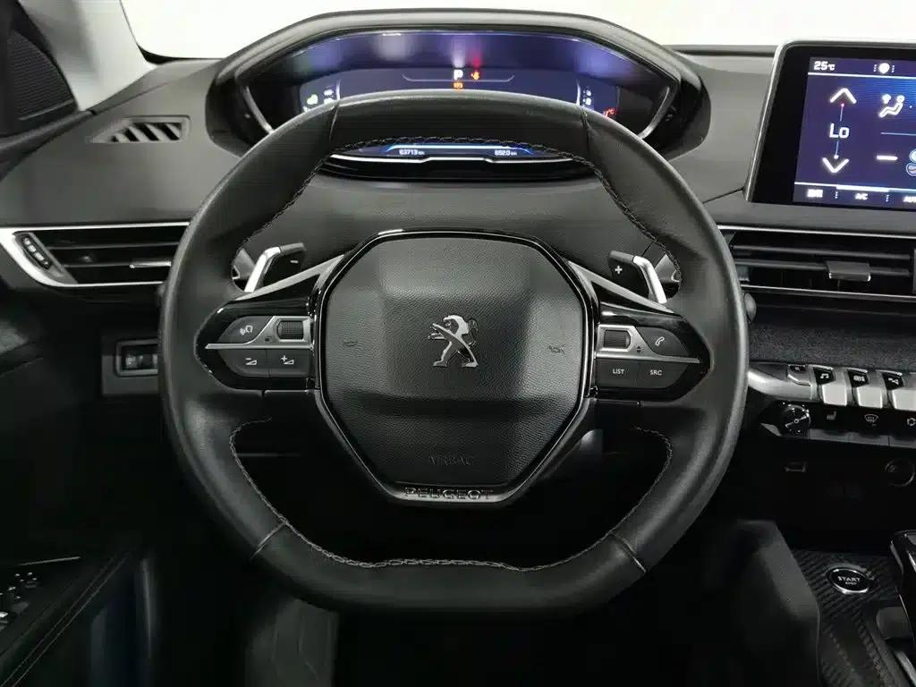 Peugeot 5008 2017 380THP 7-seater Luxury Edition — миниатюра 11