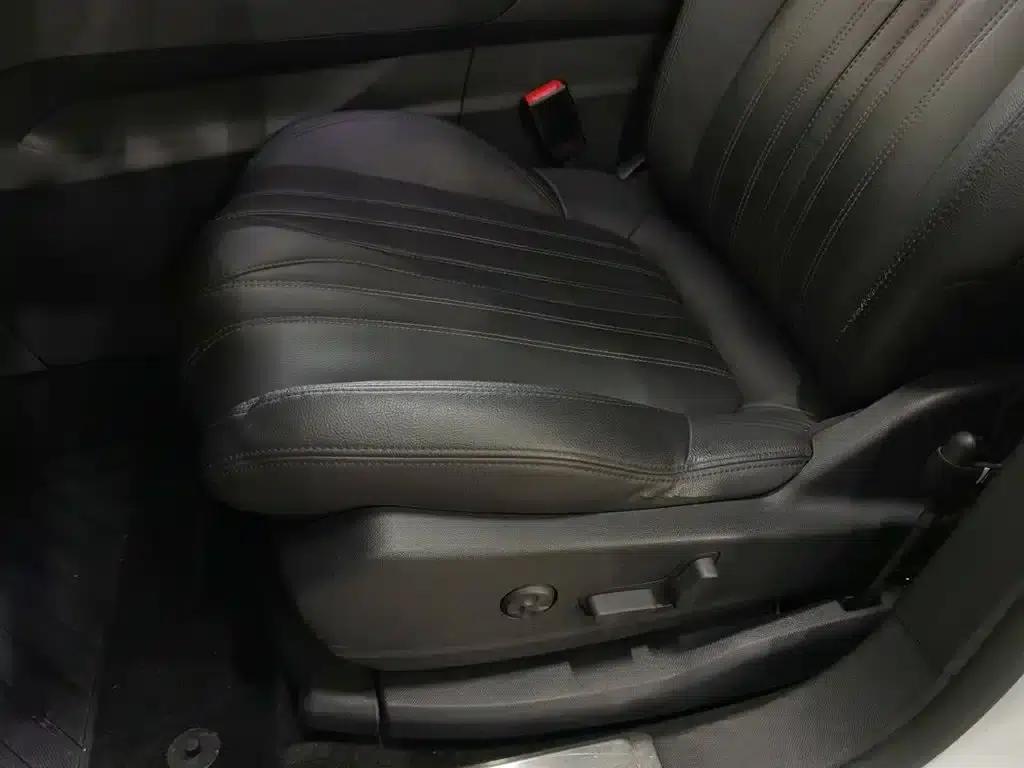 Peugeot 5008 2017 380THP 7-seater Luxury Edition — миниатюра 20