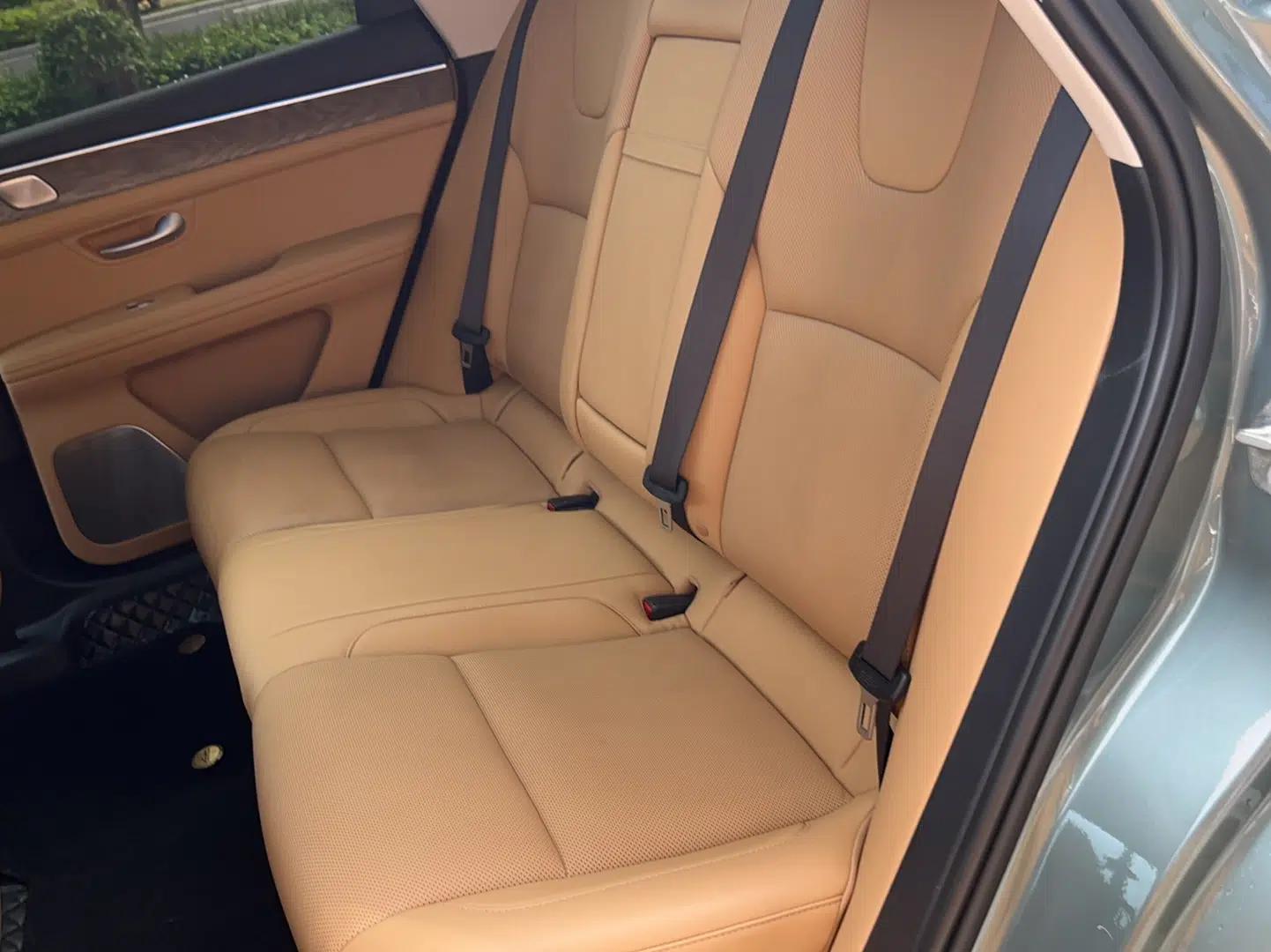 Hima AITO M5 2022 Range-Extended Rear-Drive Standard Version — миниатюра 19