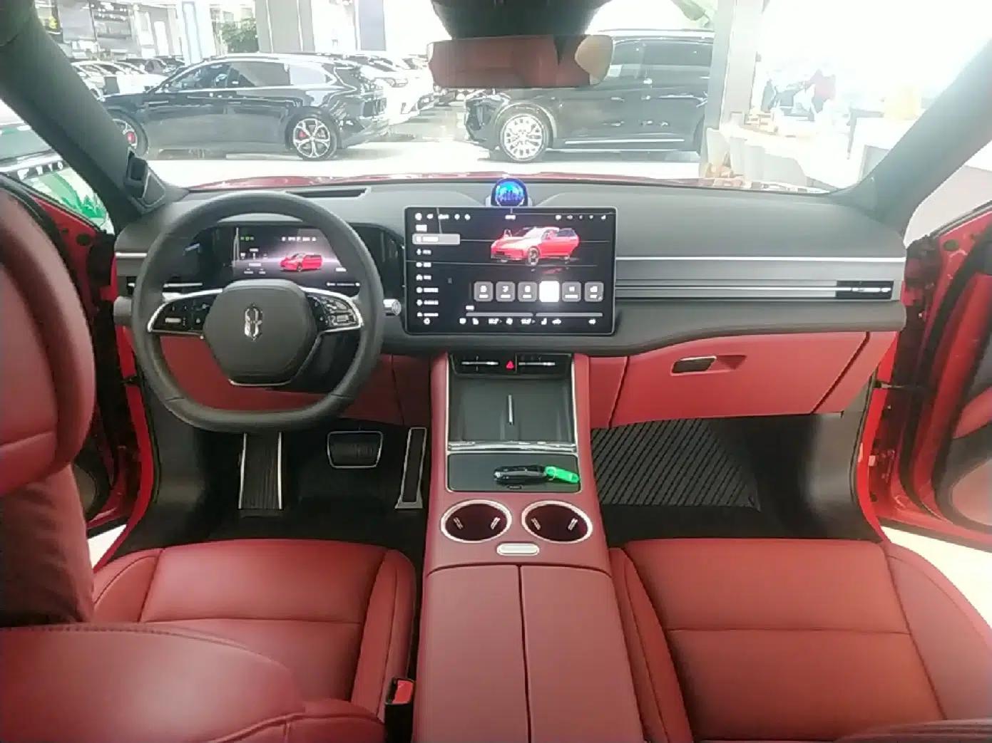 Hima AITO M5 2025 Extended-Range Ultra All-Wheel-Drive Version — миниатюра 13