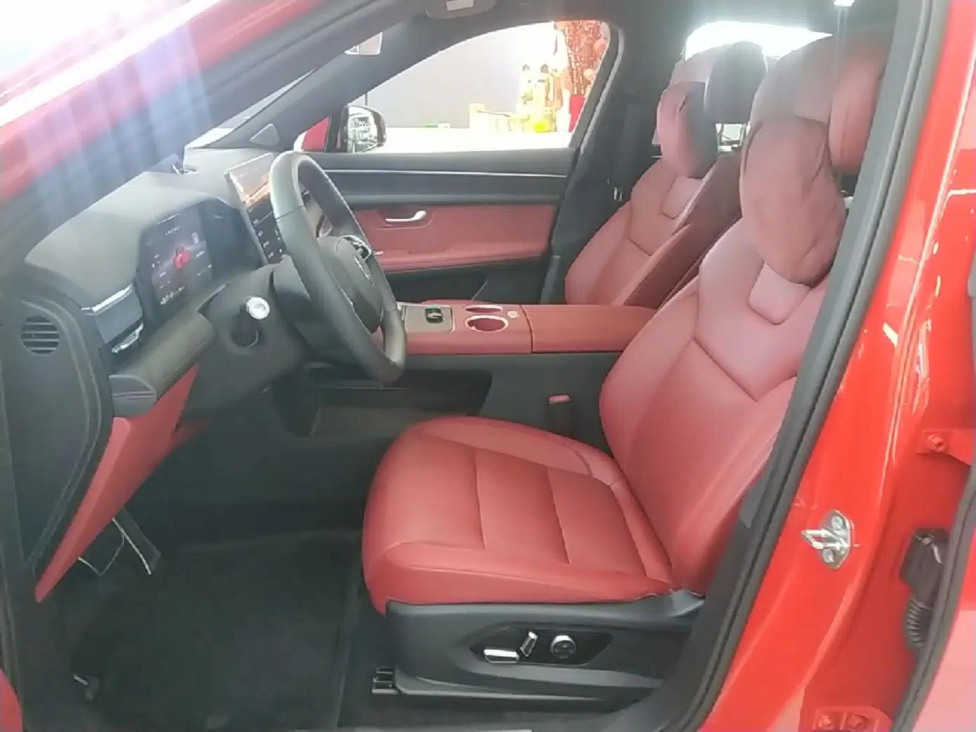 Hima AITO M5 2025 Extended-Range Ultra All-Wheel-Drive Version — миниатюра 18