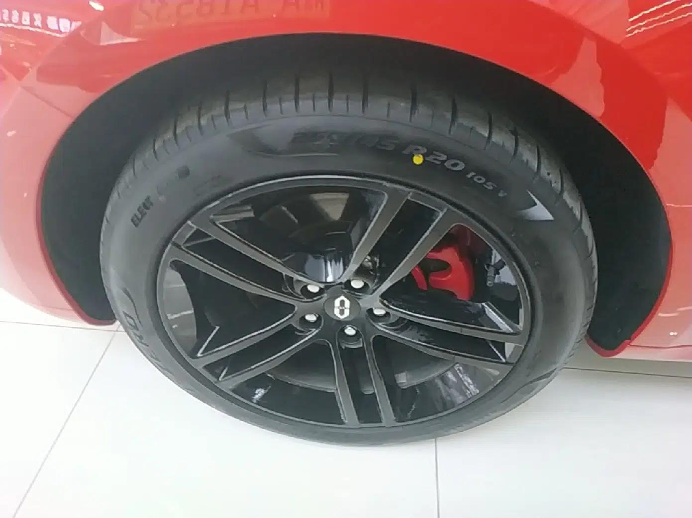 Hima AITO M5 2025 Extended-Range Ultra All-Wheel-Drive Version — миниатюра 8