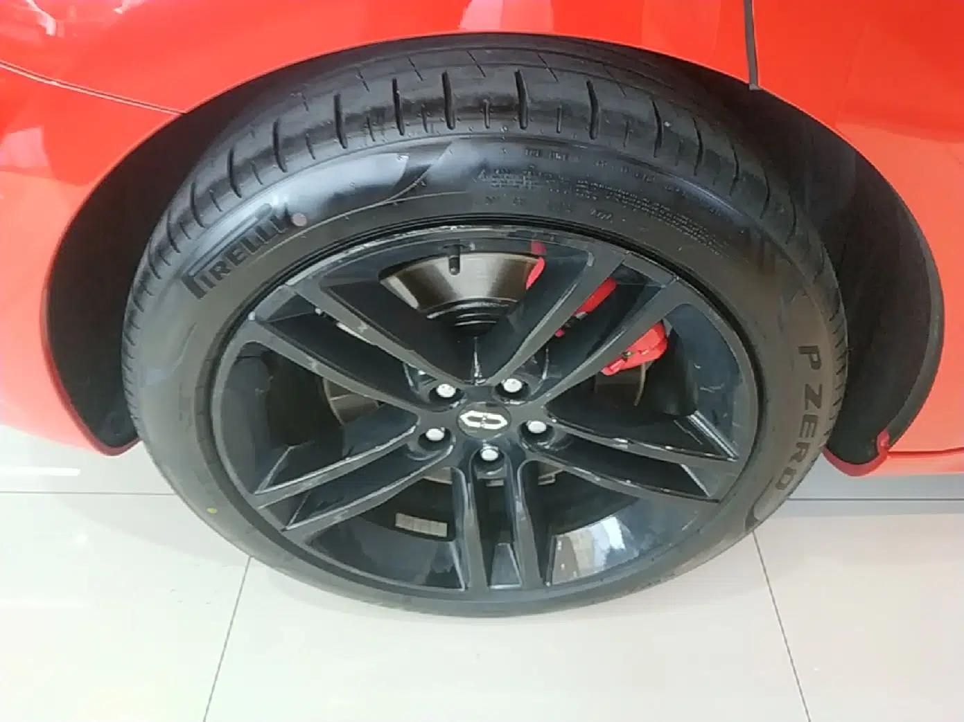 Hima AITO M5 2025 Extended-Range Ultra All-Wheel-Drive Version — миниатюра 10