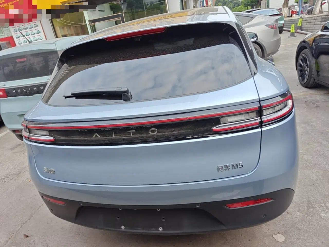 Hima AITO M5 2024 Extended-Range Max Rear-Wheel Drive Advanced Intelligent Driving Version — миниатюра 5