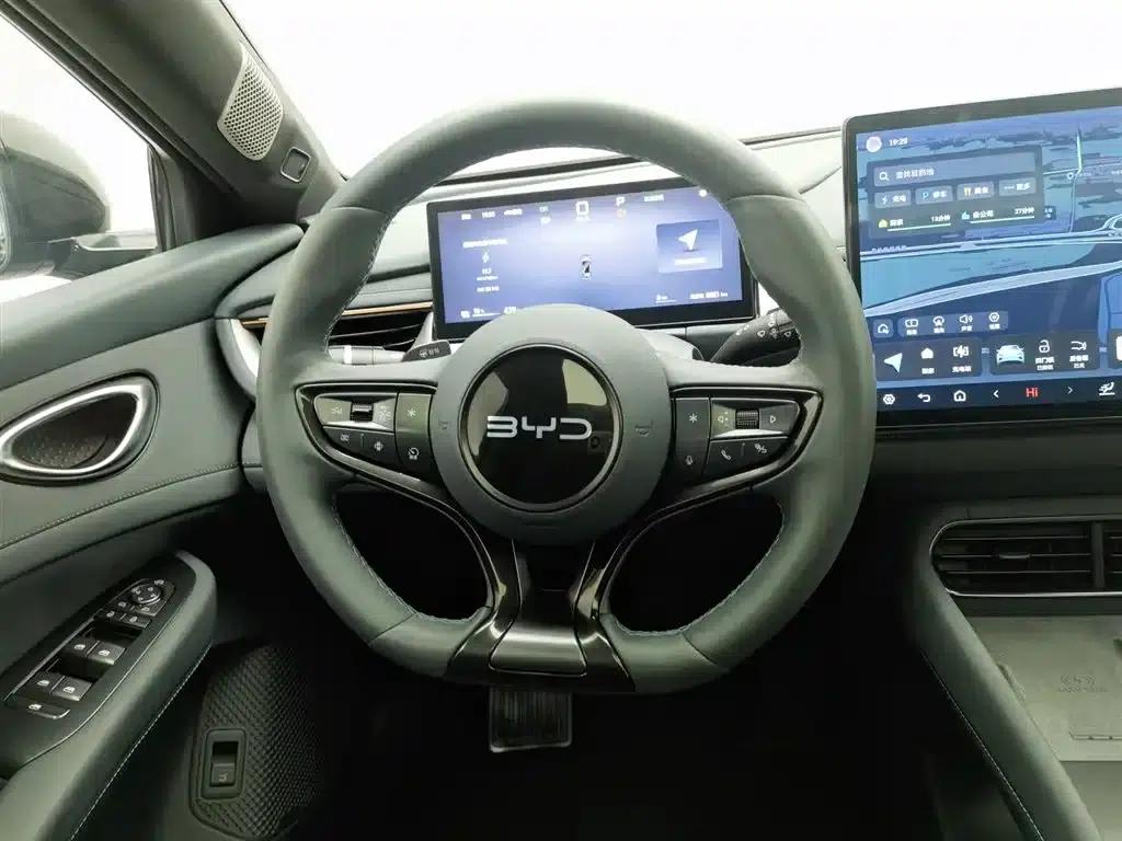 Seal 06GT 2025 Smart Driving Edition 605 Hot Wave Edition — миниатюра 11