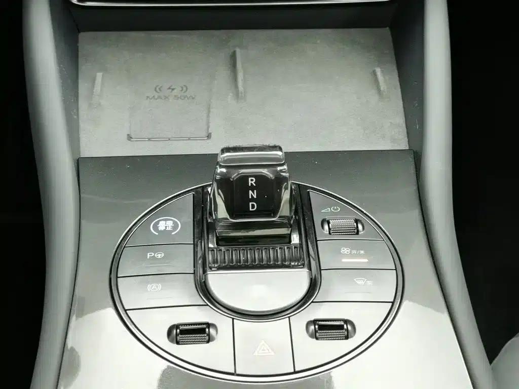 Seal 06GT 2025 Smart Driving Edition 605 Hot Wave Edition — миниатюра 13