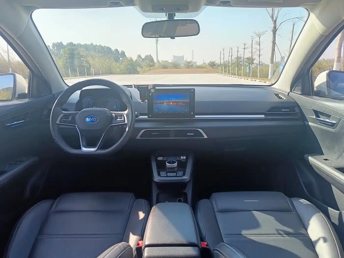 BYD e2 2021 Leading Edition — миниатюра 9
