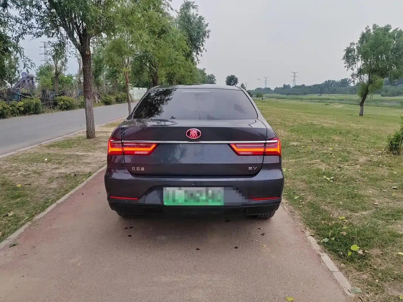 Qin New Energy 2019 Long Range Premium Edition — миниатюра 3