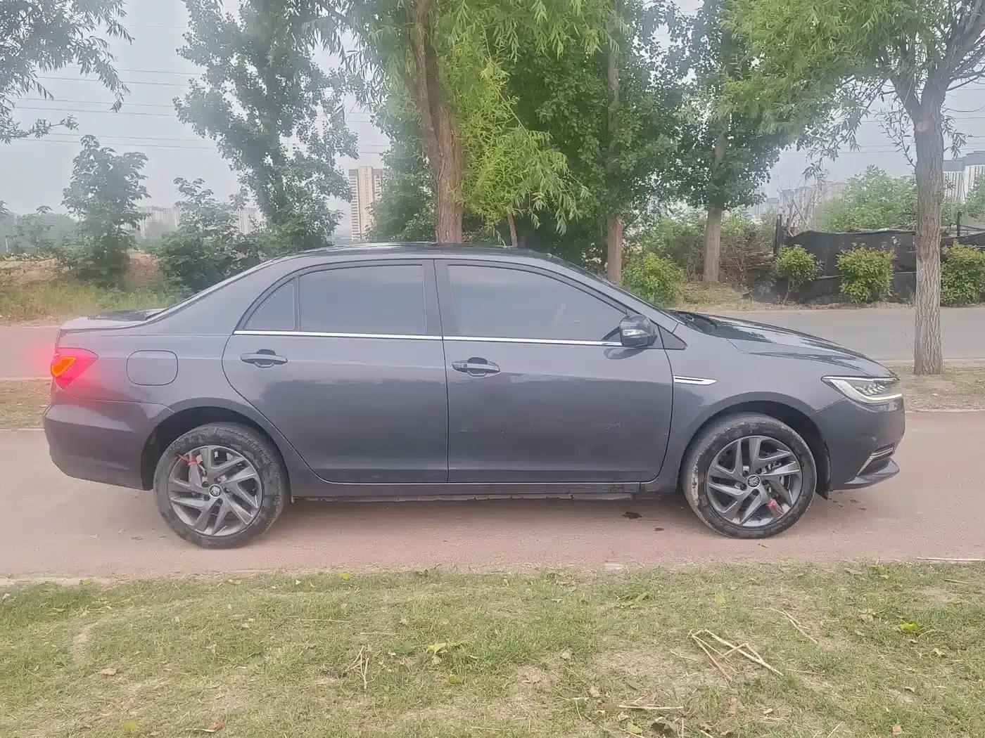 Qin New Energy 2019 Long Range Premium Edition — миниатюра 24