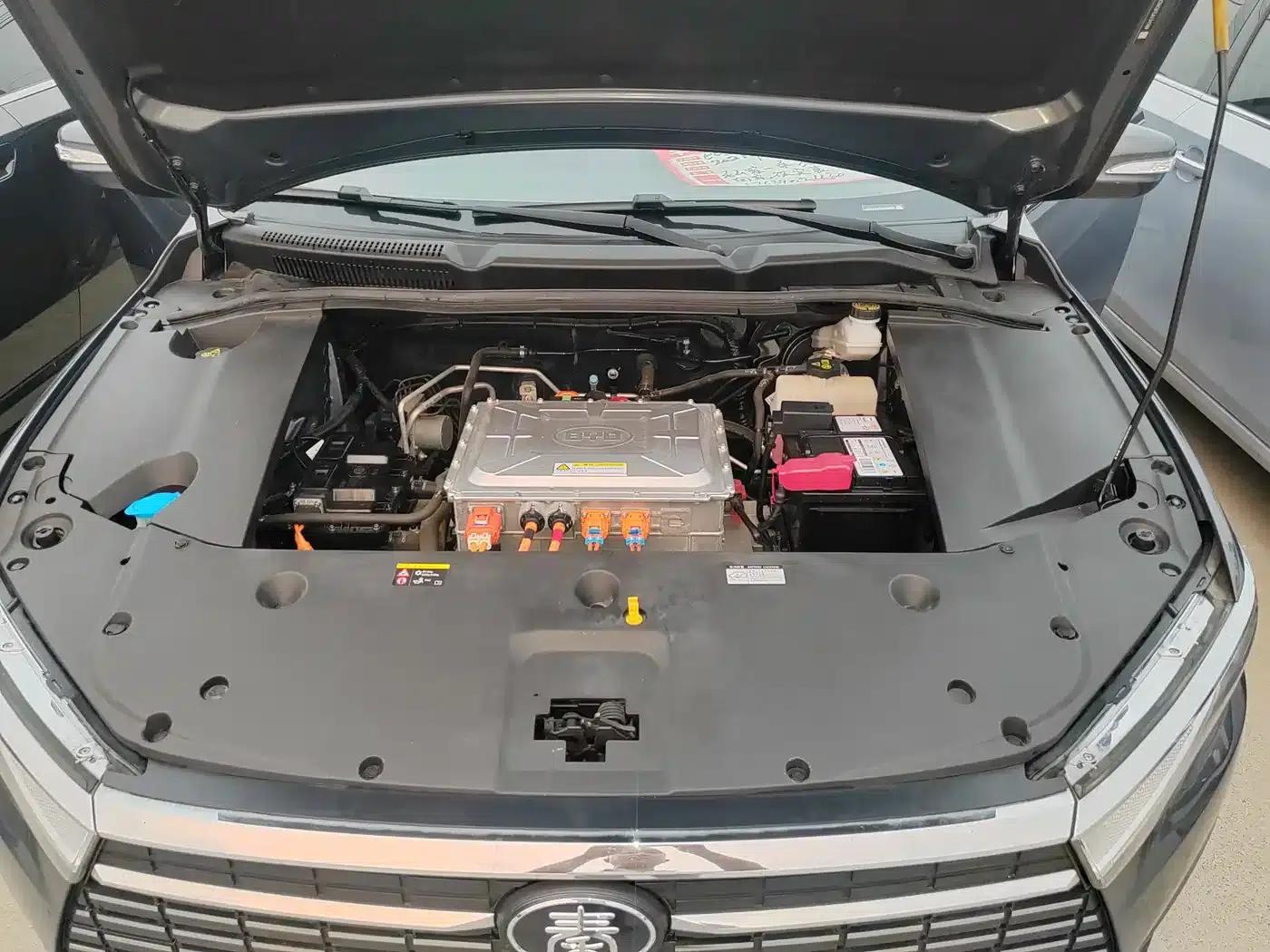 Qin New Energy 2019 Long Range Premium Edition — миниатюра 8