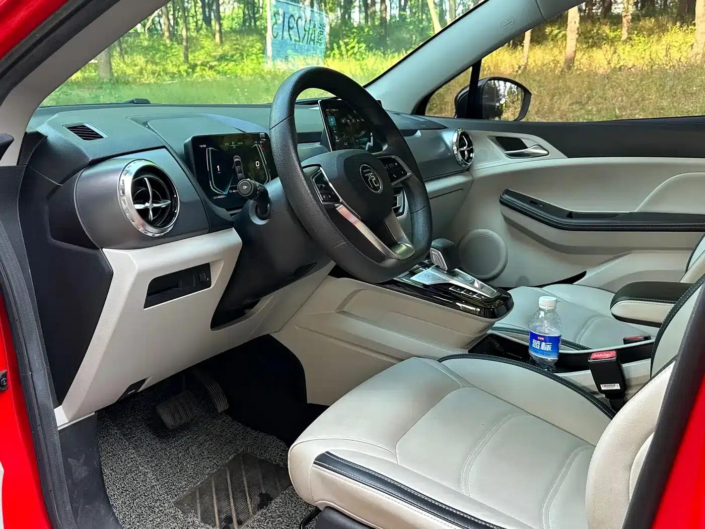 Yuan Pro 2021 401KM Premium — миниатюра 3