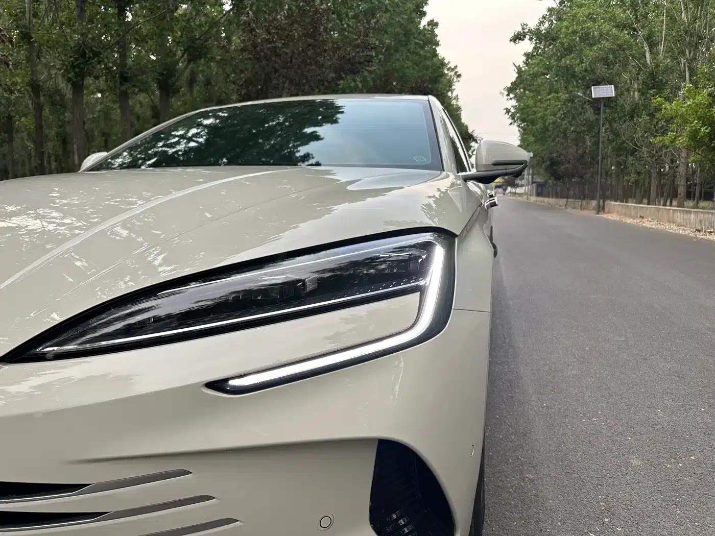Seal 07 DM-i 2025 Intelligent Driving Edition DM-i 1.5L 125km Premium Model — миниатюра 16