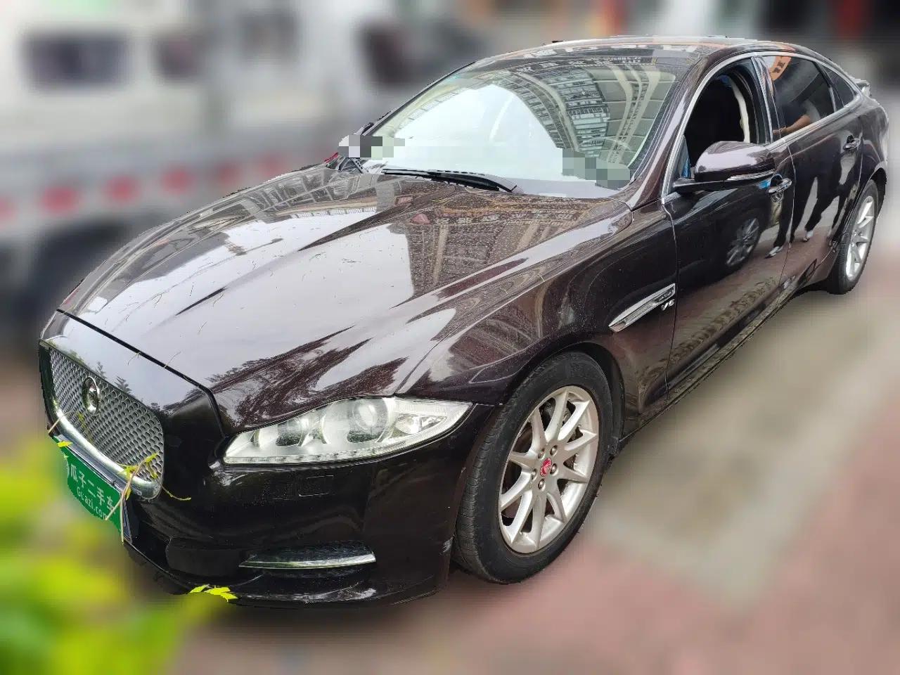 Jaguar XJ 2014 XJL 3.0 SC Two-Wheel-Drive Panoramic Business Edition — миниатюра 1