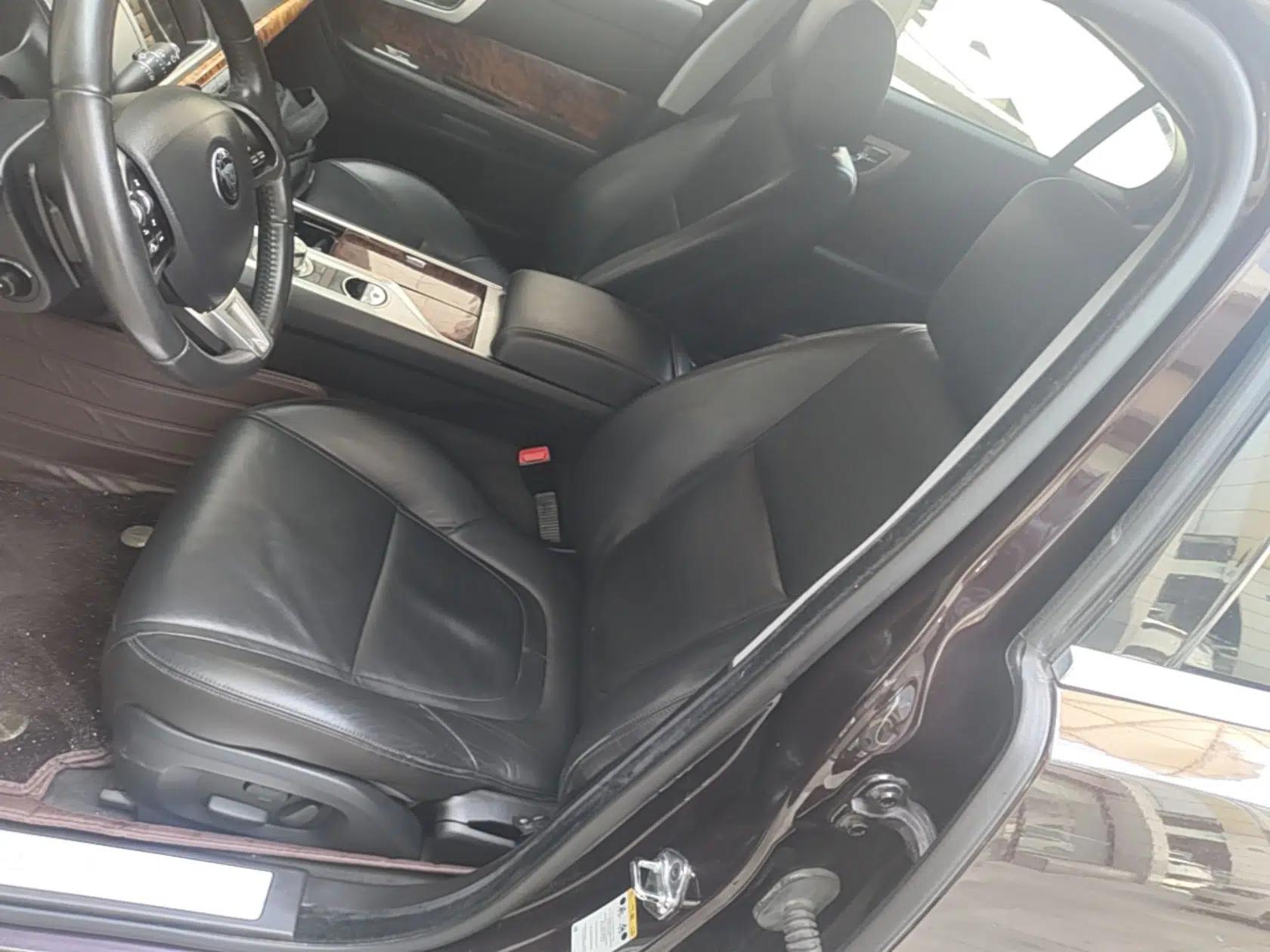 Jaguar XF 2014 XF 2.0T Luxury Edition — миниатюра 18