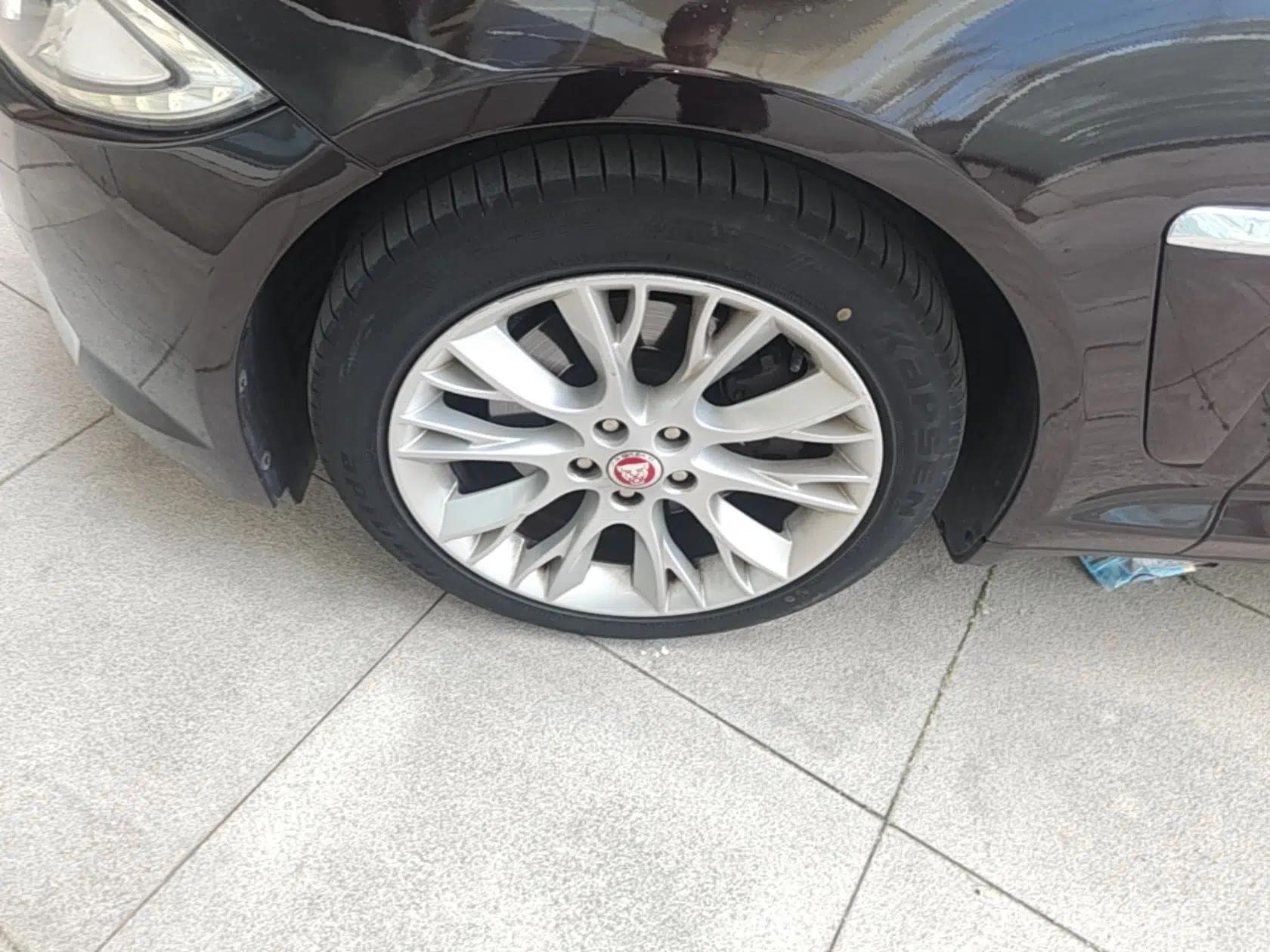 Jaguar XF 2014 XF 2.0T Luxury Edition — миниатюра 8