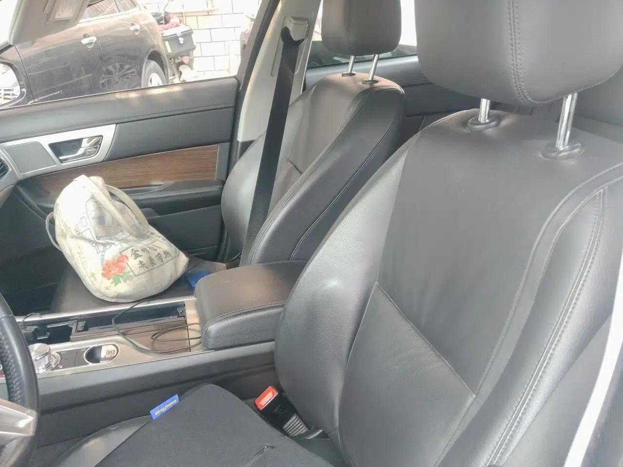 Jaguar XF 2014 XF 2.0T Prestige Edition — миниатюра 16
