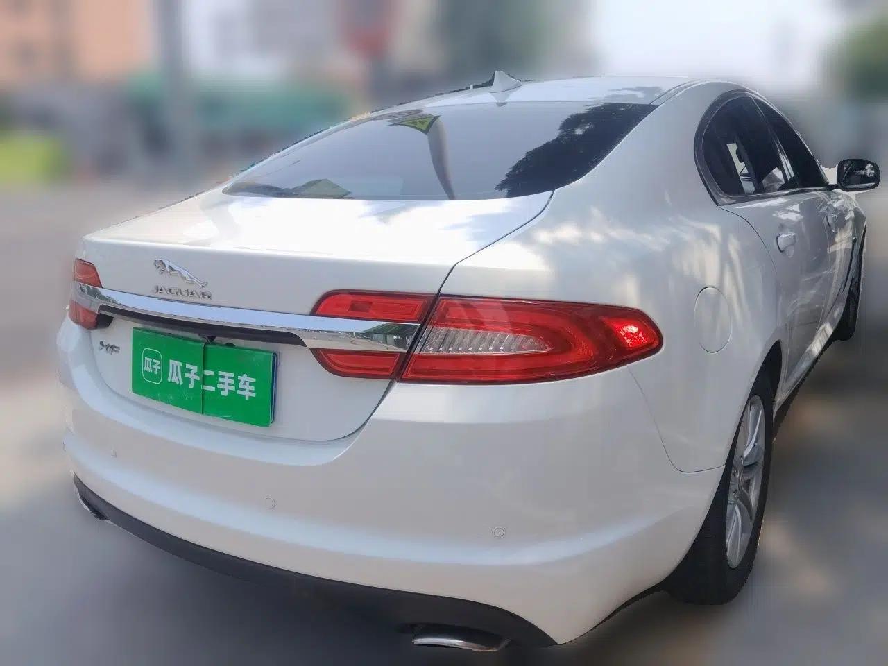 Jaguar XF 2014 XF 2.0T Prestige Edition — миниатюра 6