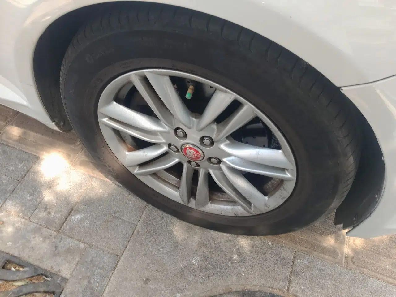 Jaguar XF 2014 XF 2.0T Prestige Edition — миниатюра 8