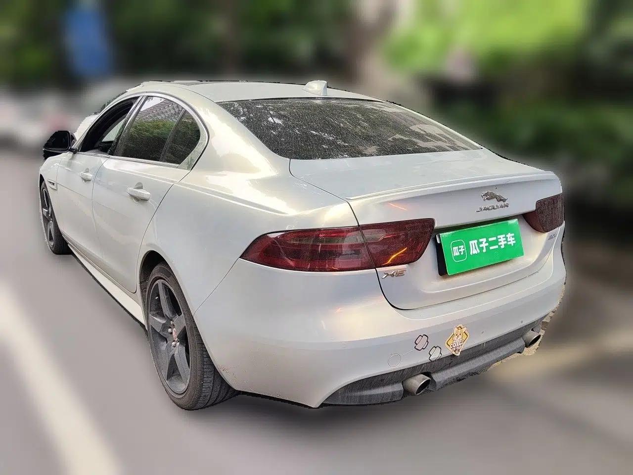 Jaguar XE 2018 2.0T 200 PS Two-Wheel-Drive R-Sport Sport Edition — миниатюра 4