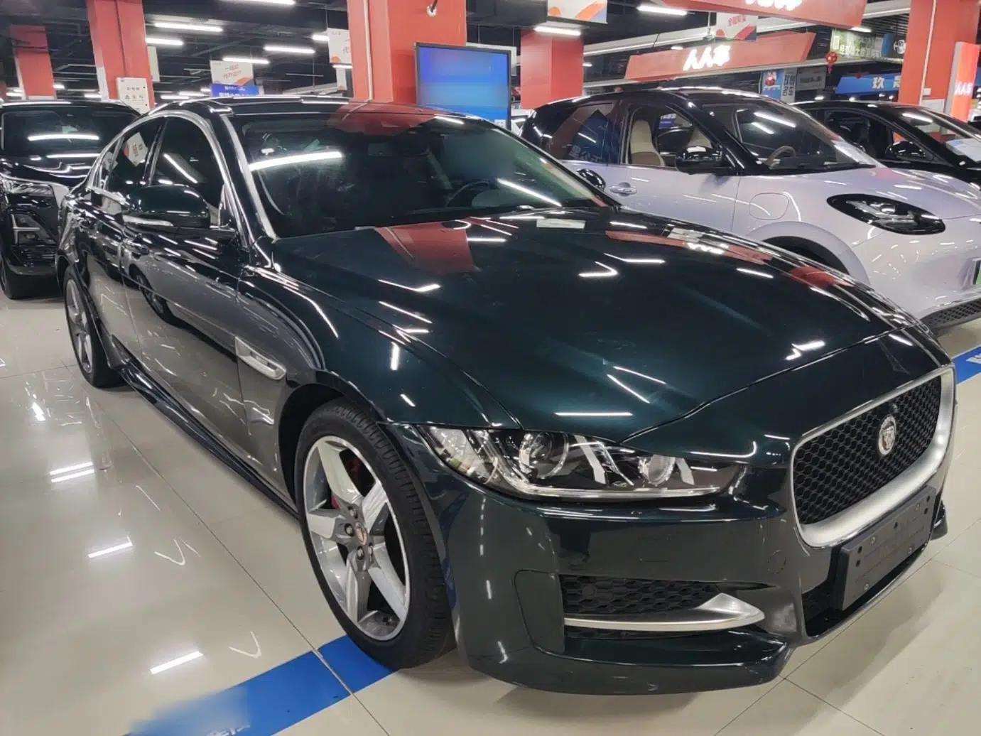 Jaguar XE 2017 2.0T 200 PS R-Sport — миниатюра 3