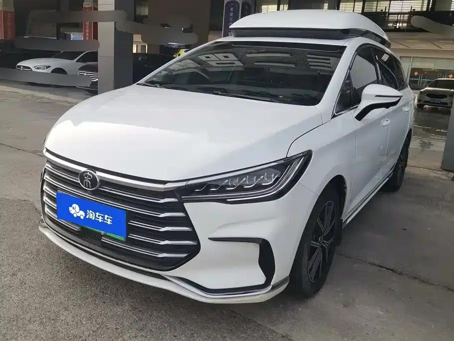 Song MAX New Energy 2022 DM-i 105KM Executive Edition — миниатюра 1