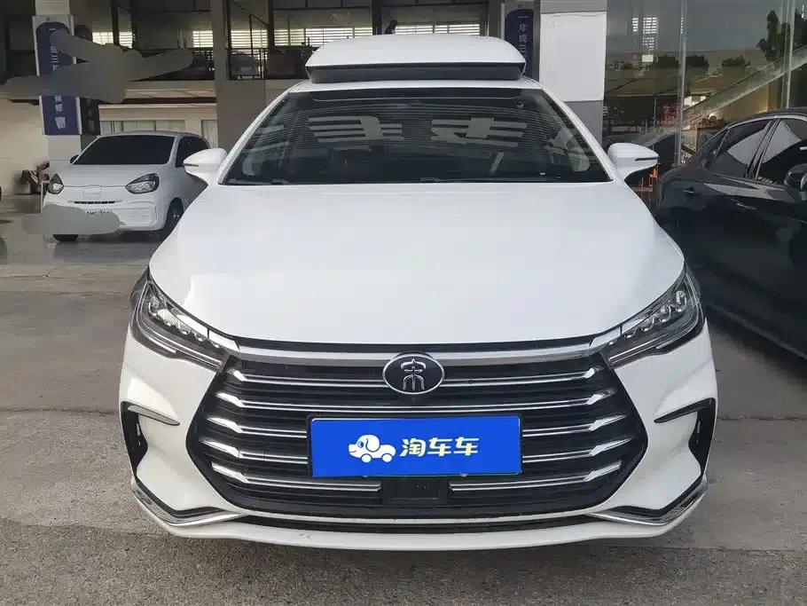 Song MAX New Energy 2022 DM-i 105KM Executive Edition — миниатюра 2