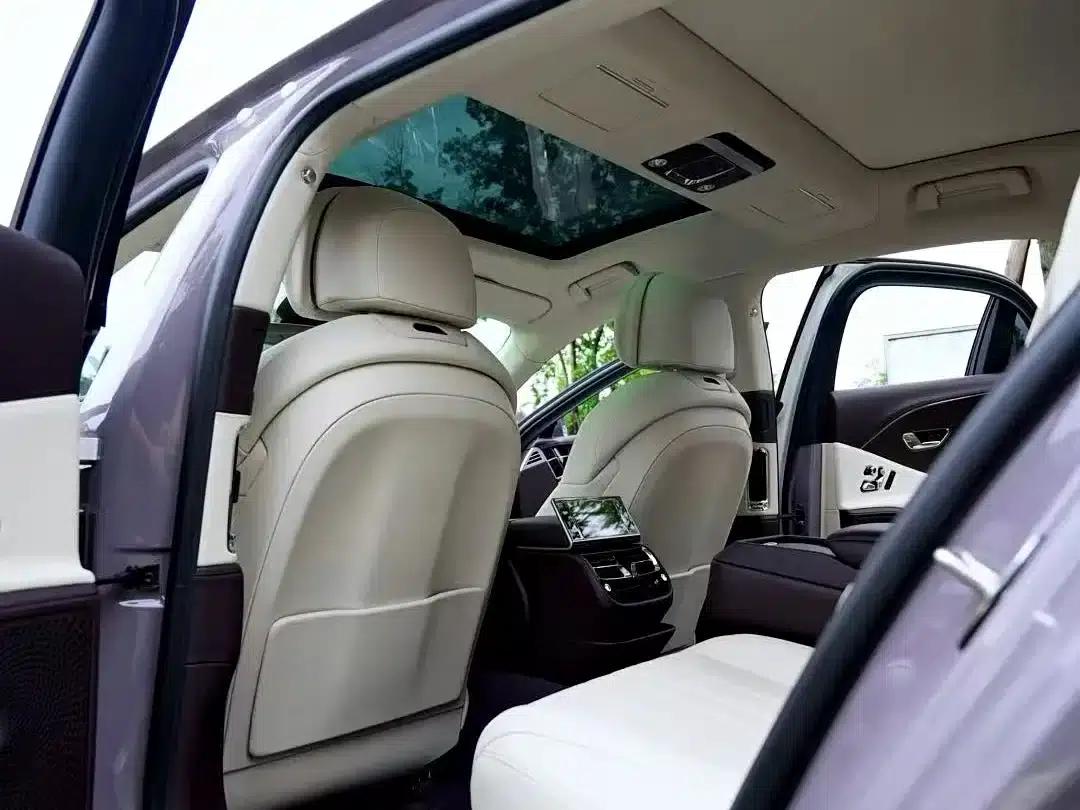 2022 Mercedes-Benz Flying Spur Plug-in Hybrid 2.9T V6 Hybrid Mulliner — миниатюра 4