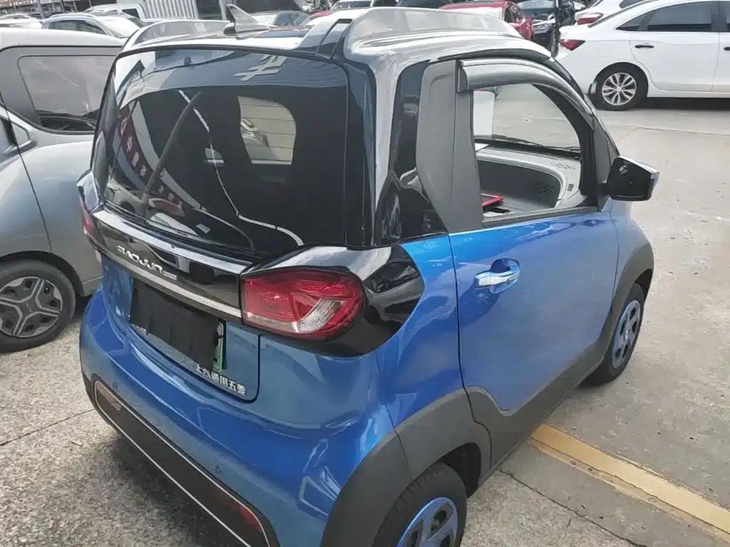 Baojun E100 2020 Model 305KM Smart Edition — миниатюра 7