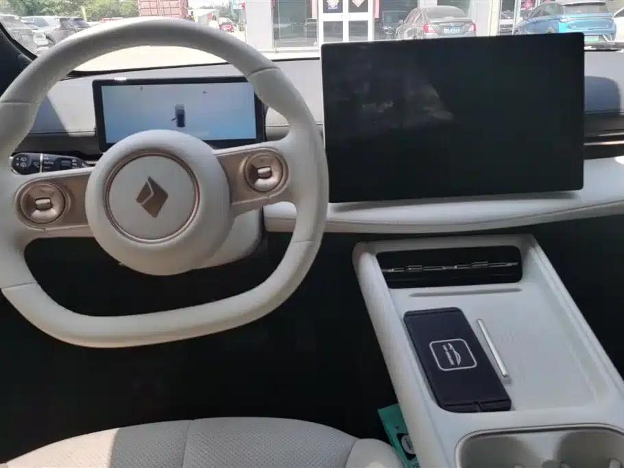 Baojun Yunhai 2024 600km Pure Electric Version — миниатюра 12