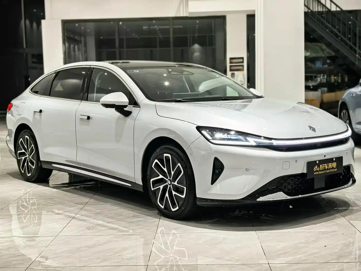 Baojun Enjoy 2025 Plug-in Hybrid 140km/h Luxury Edition — миниатюра 3
