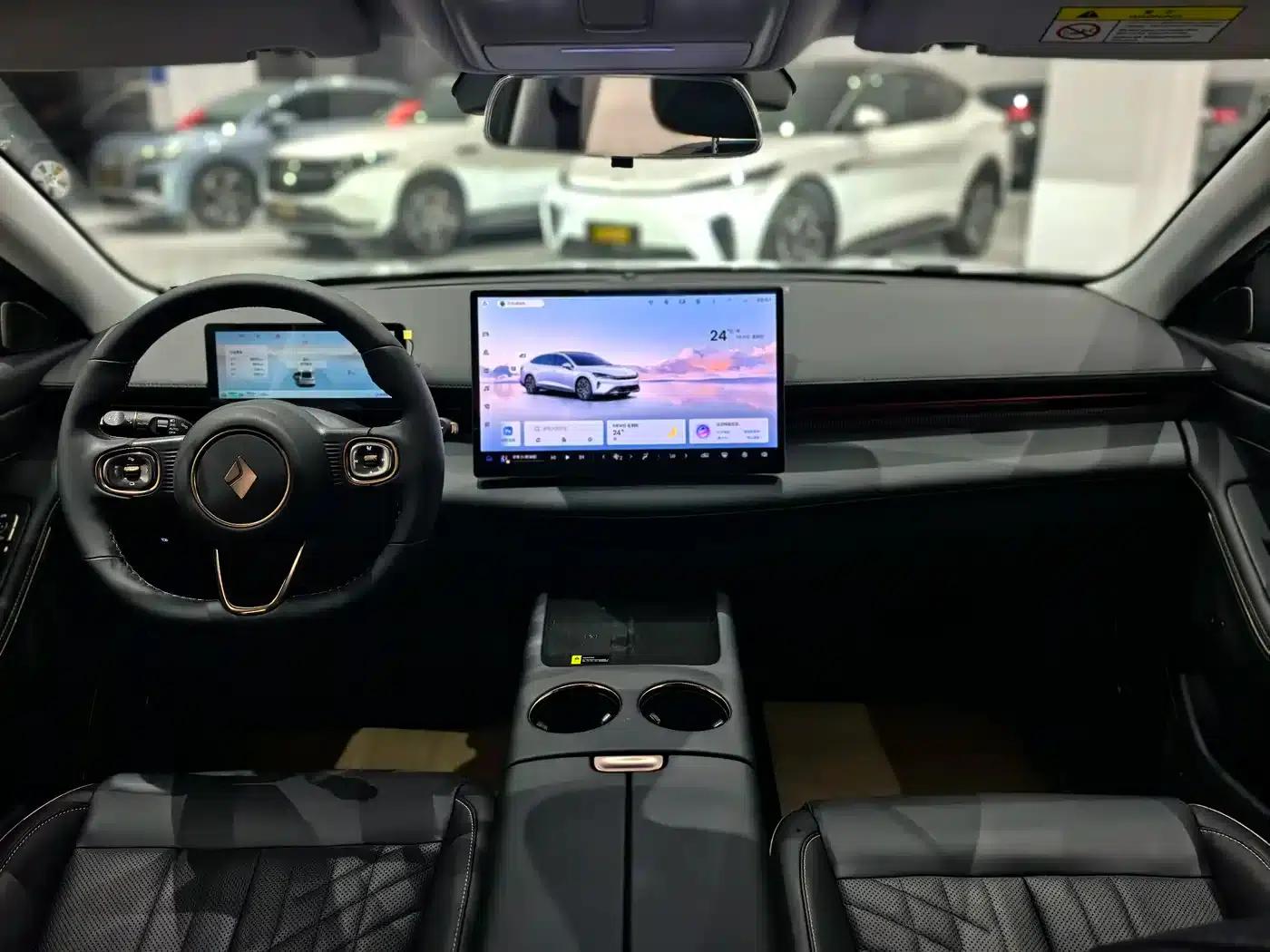 Baojun Enjoy 2025 Plug-in Hybrid 140km/h Luxury Edition — миниатюра 10