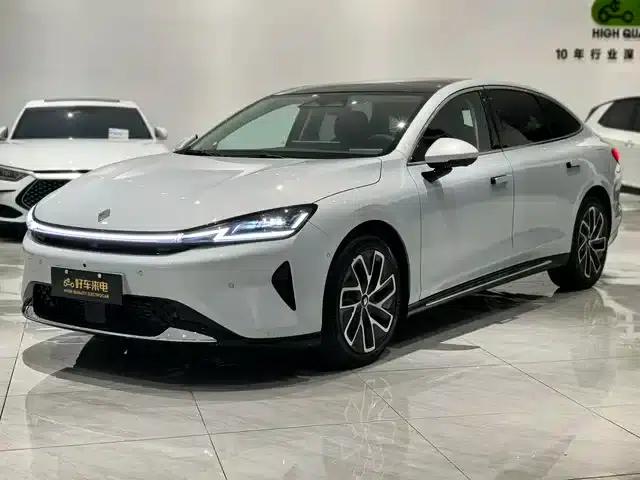 Baojun Enjoy 2025 Plug-in Hybrid 140km/h Luxury Edition