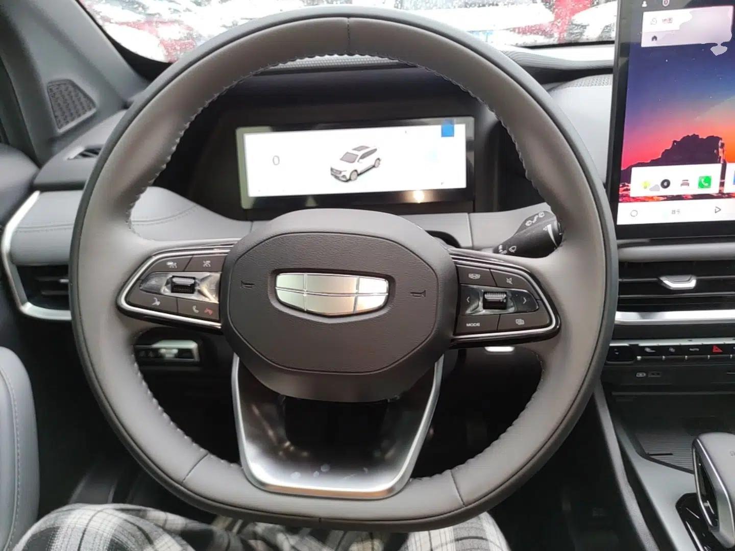 Geely Auto Haoyue L 2026 Model 2.0TD DCT Bliss 7-Seater — миниатюра 14