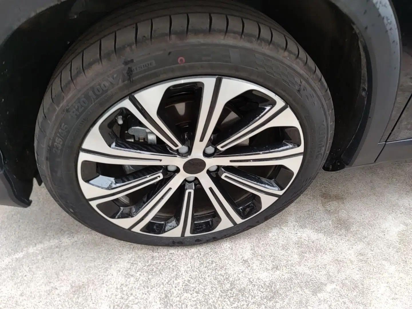 Geely Auto Haoyue L 2026 Model 2.0TD DCT Bliss 7-Seater — миниатюра 8