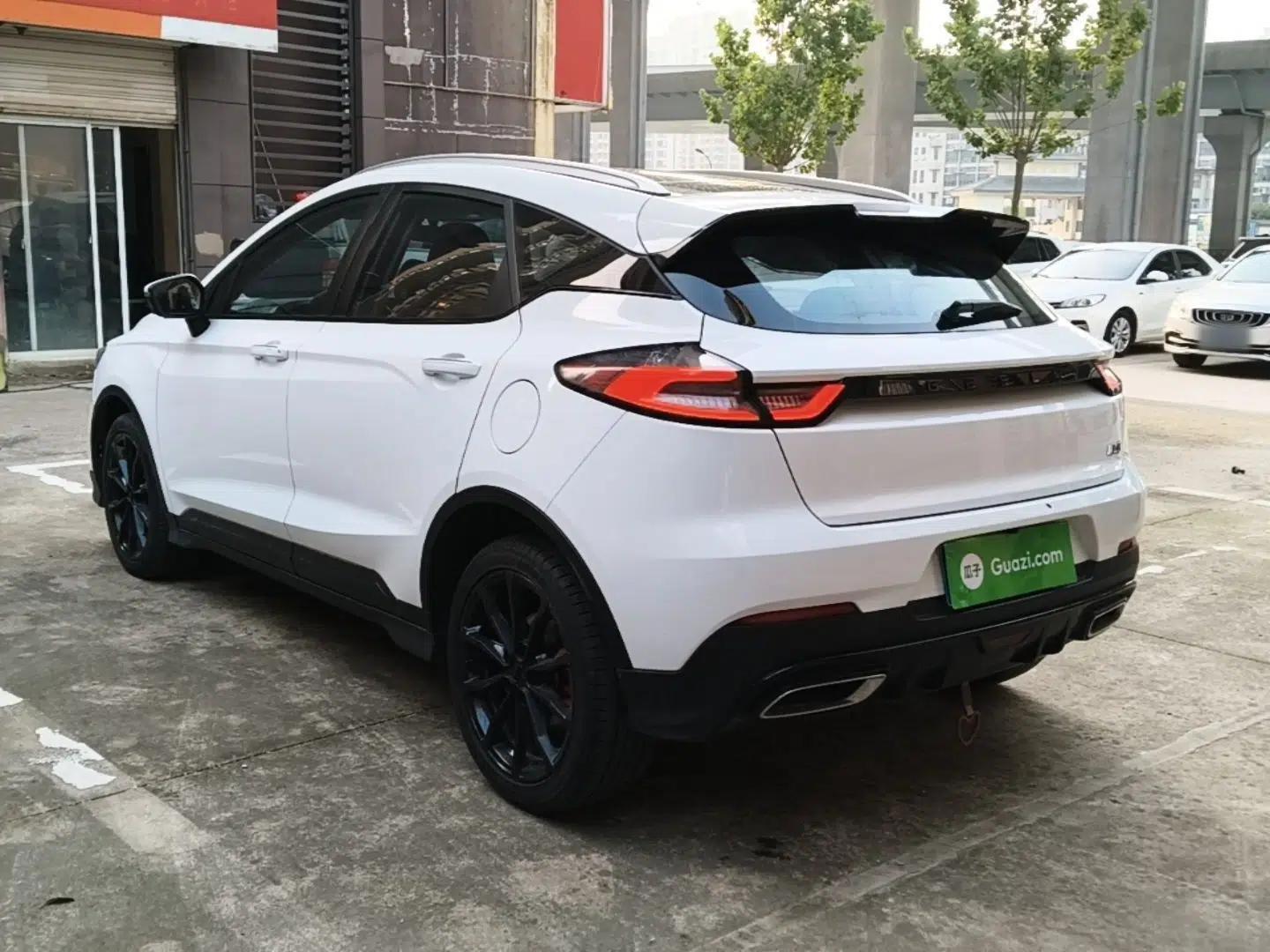Geely Auto Emgrand S 2021 1.4T CVT Prestige Edition — миниатюра 4