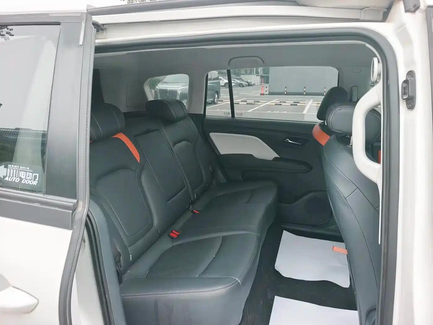 Bestune NAT 2022 Smart Travel Edition 100kW — миниатюра 13