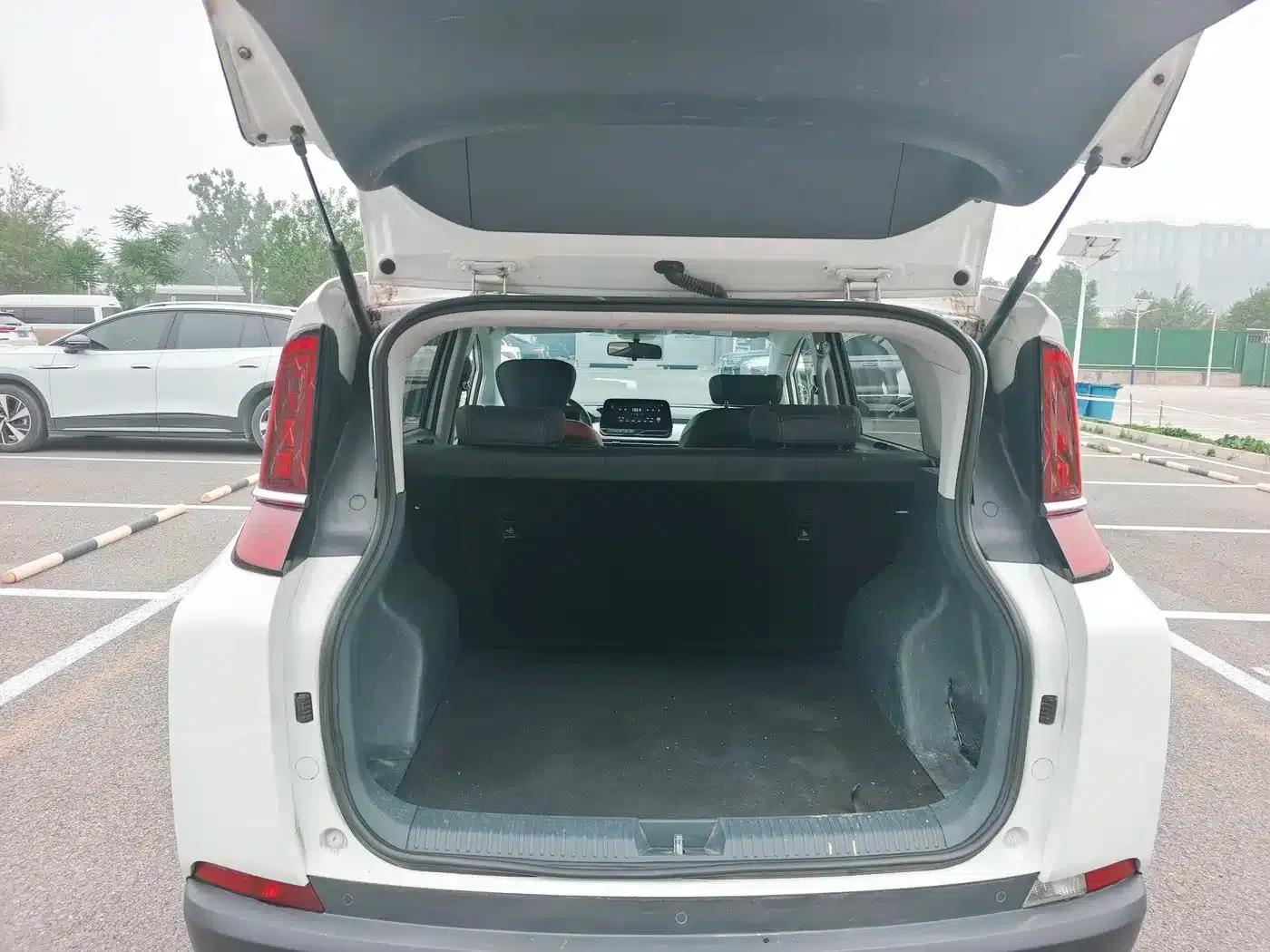Bestune NAT 2022 Smart Travel Edition 100kW — миниатюра 14