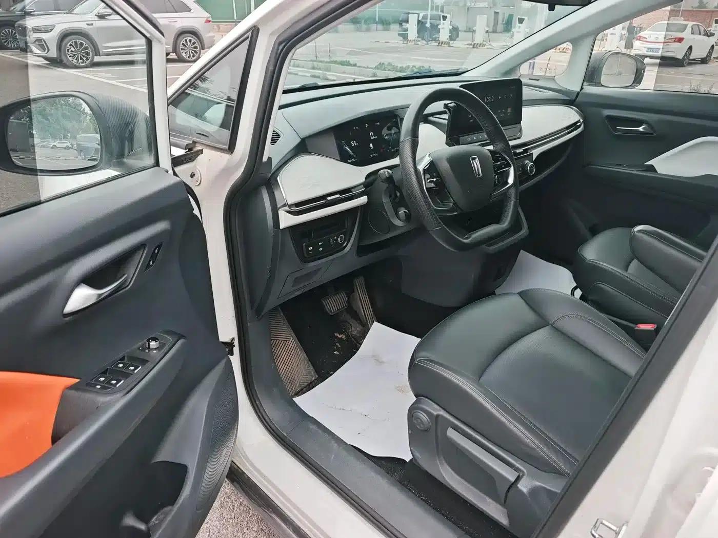 Bestune NAT 2022 Smart Travel Edition 100kW — миниатюра 6