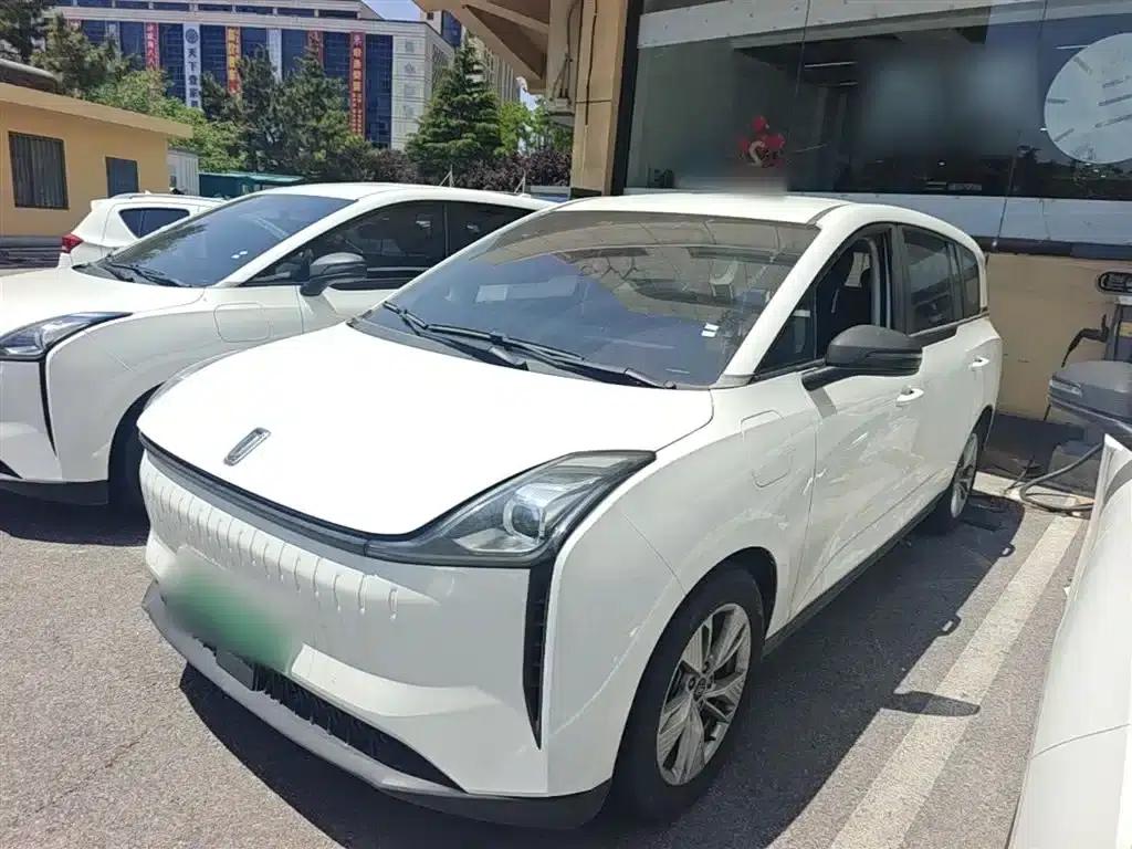 Bestune NAT 2024 PRO Enjoy Edition 425km — миниатюра 2