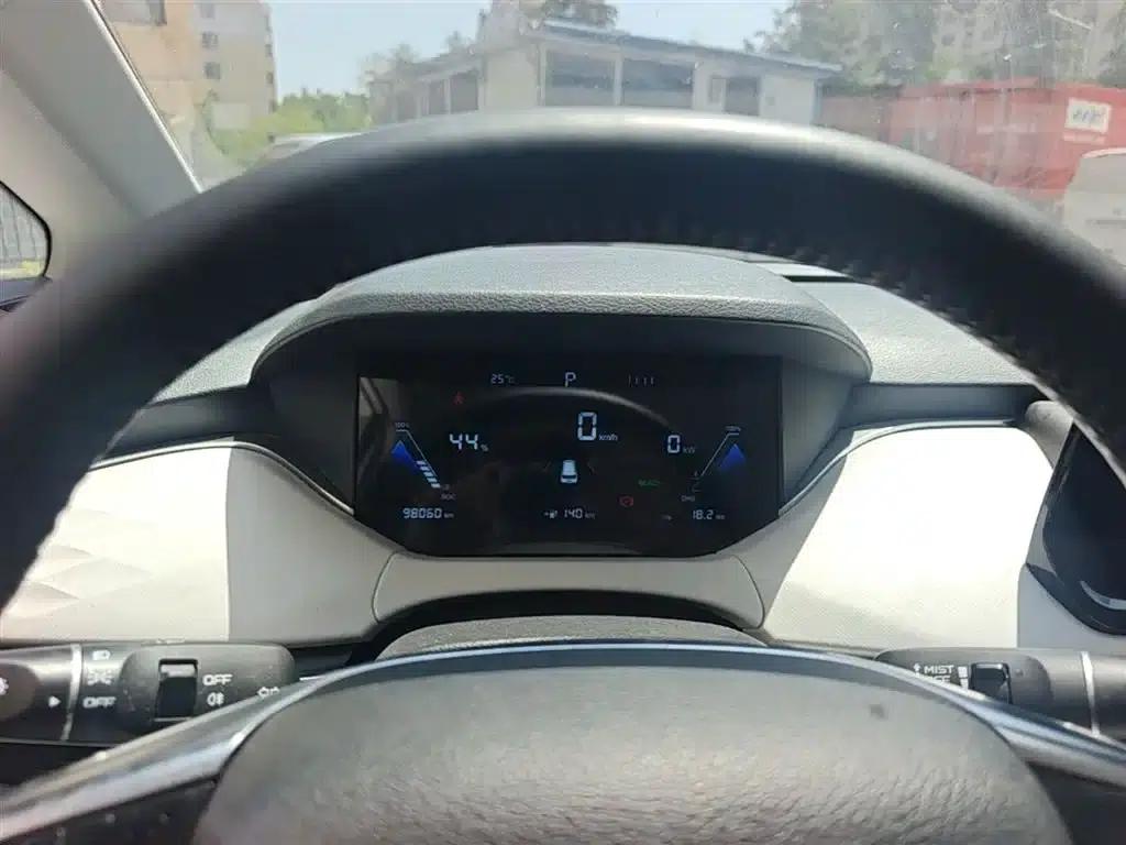 Bestune NAT 2024 PRO Enjoy Edition 425km — миниатюра 12