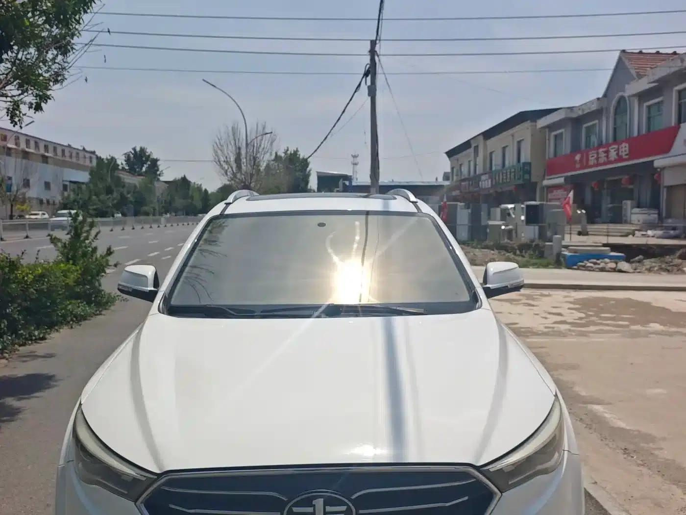 Bestune X40 2018 Popular Edition 1.6L Automatic Luxury — миниатюра 2