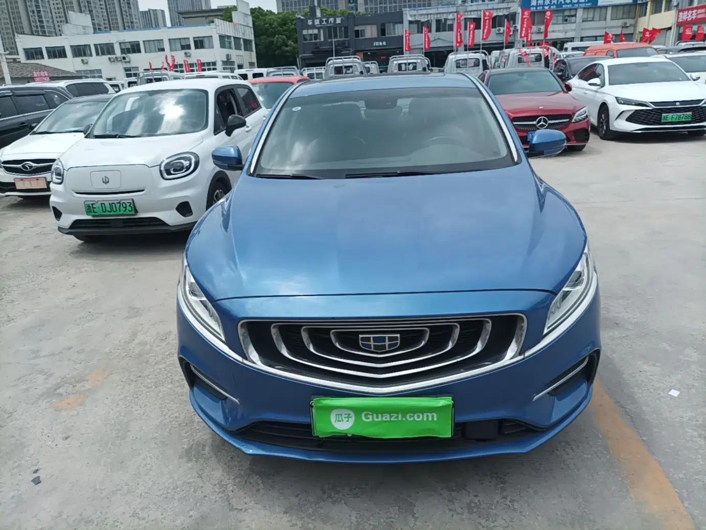 Geely Auto Emgrand GT New Energy 2018 1.5T PHEV Yaoyue Edition — миниатюра 2