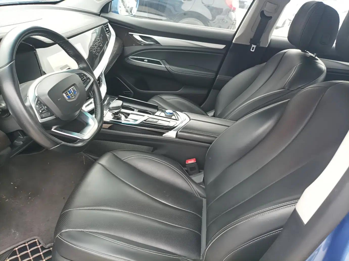 Geely Auto Emgrand GT New Energy 2018 1.5T PHEV Yaoyue Edition — миниатюра 18